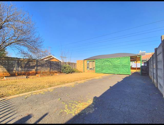 2 BEDROOM HOUSE TO LET IN BRAKPAN NORTH